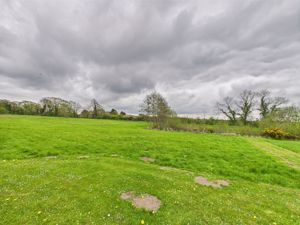 Grounds- click for photo gallery